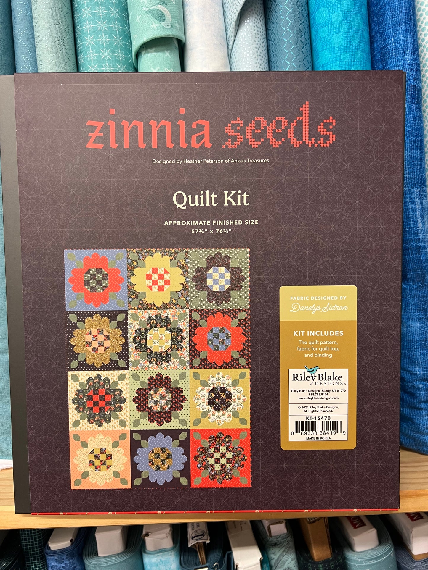 Zinnia Seeds quilt kit by Riley Blake 57”x76”