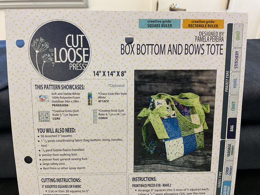 Box Bottom and Bows Tote by Cut Loose Press